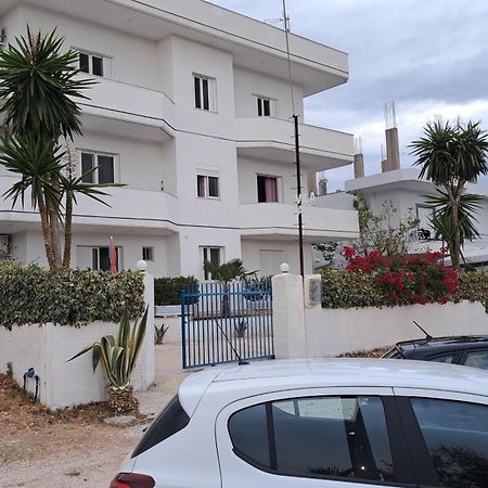 Hotel Vila Ali Ksamil Eksteriør billede