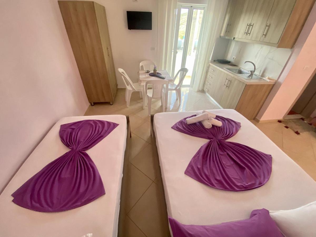 Hotel Vila Ali Ksamil Eksteriør billede