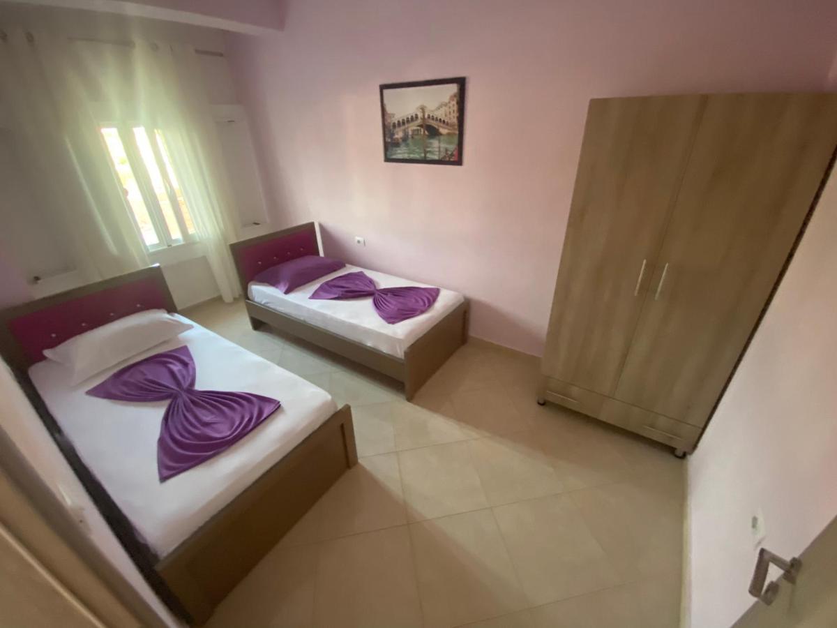 Hotel Vila Ali Ksamil Eksteriør billede
