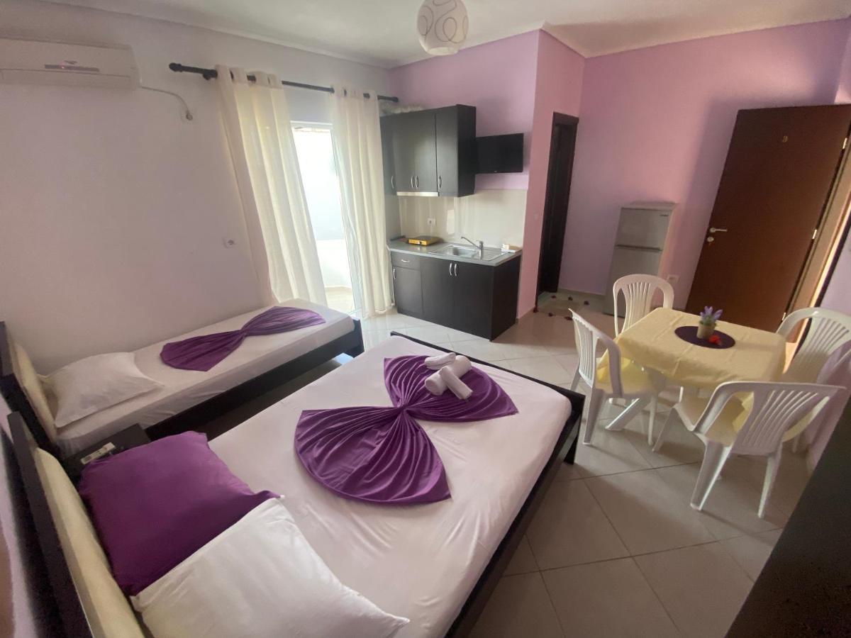 Hotel Vila Ali Ksamil Eksteriør billede